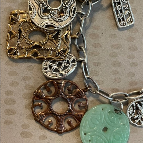 Silpada Silver Treasure Trove Charm Bracelet - Picture 6 of 10